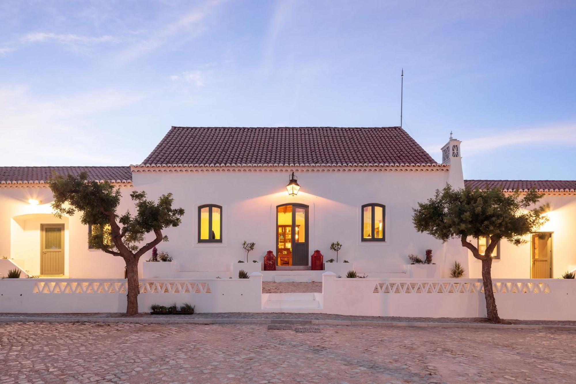 维拉诺瓦德卡塞拉Casas Da Quinta De Cima别墅 外观 照片